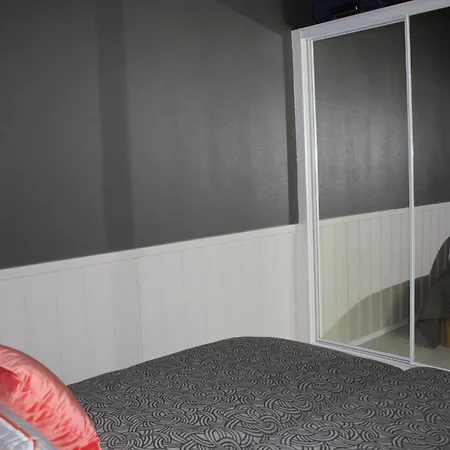 Bliss - Cosy 1 Bedroom Apartmán *